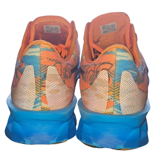 ASICS Novablast - Picture 4 of 8